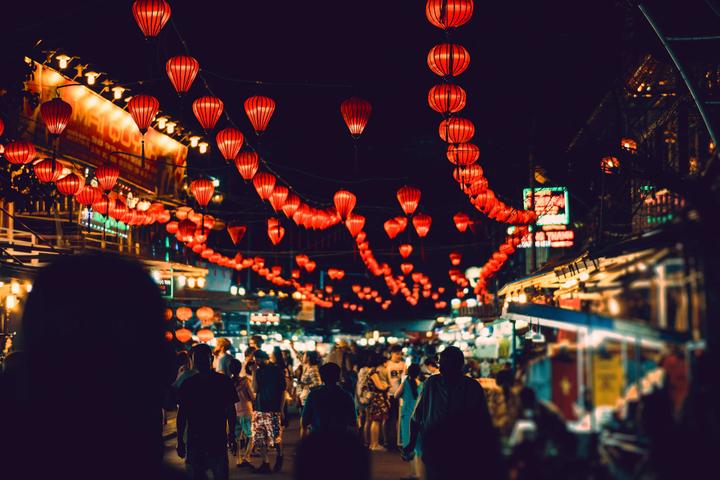Hotspot Matrix: Biến 4 kiểu áo không thể thiếu thành cơ hội marketing đột phá