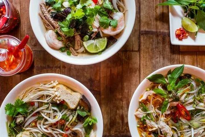 Hotspot Matrix: Biến 4 kiểu áo không thể thiếu thành cơ hội marketing đột phá