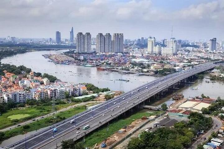 Bán Bảo Hiểm Thông Minh: Thu Hút Khách Hàng Qua Video Tư Vấn Trên Hotspot Matrix