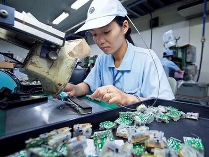 Vàng từ những khoảnh khắc đáng yêu: Kiếm tiền từ thú cưng với Hotspot Matrix